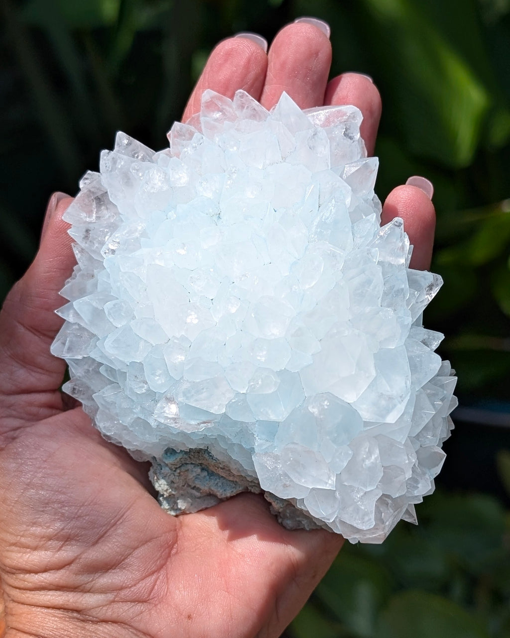 Heklaite cluster E