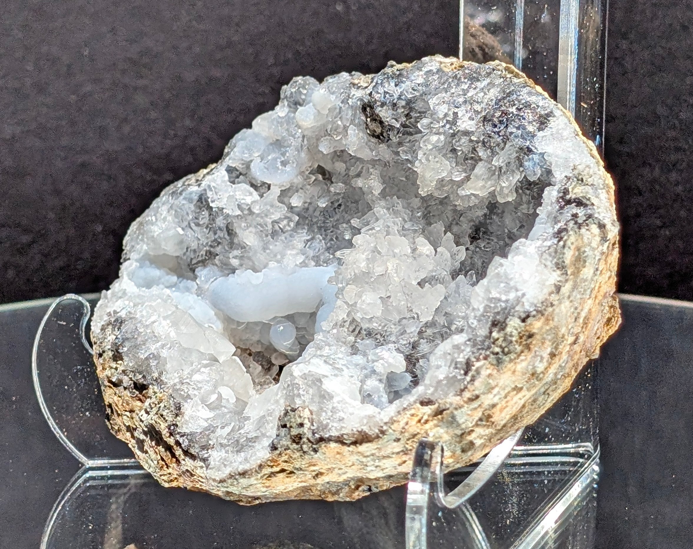 Fluorescent Trancas Geode with Helicites and Chalcedony F