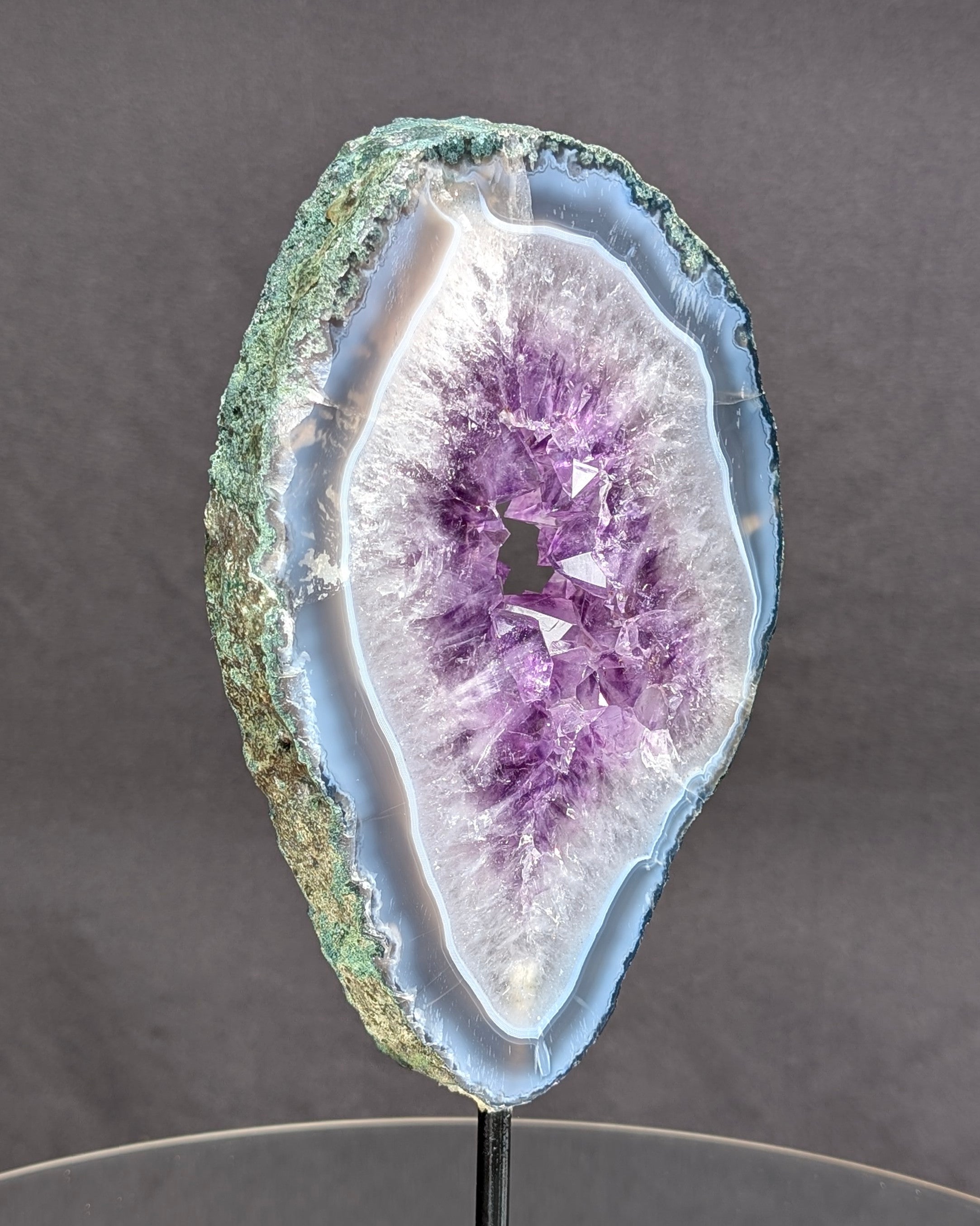 Amethyst Portal on stand