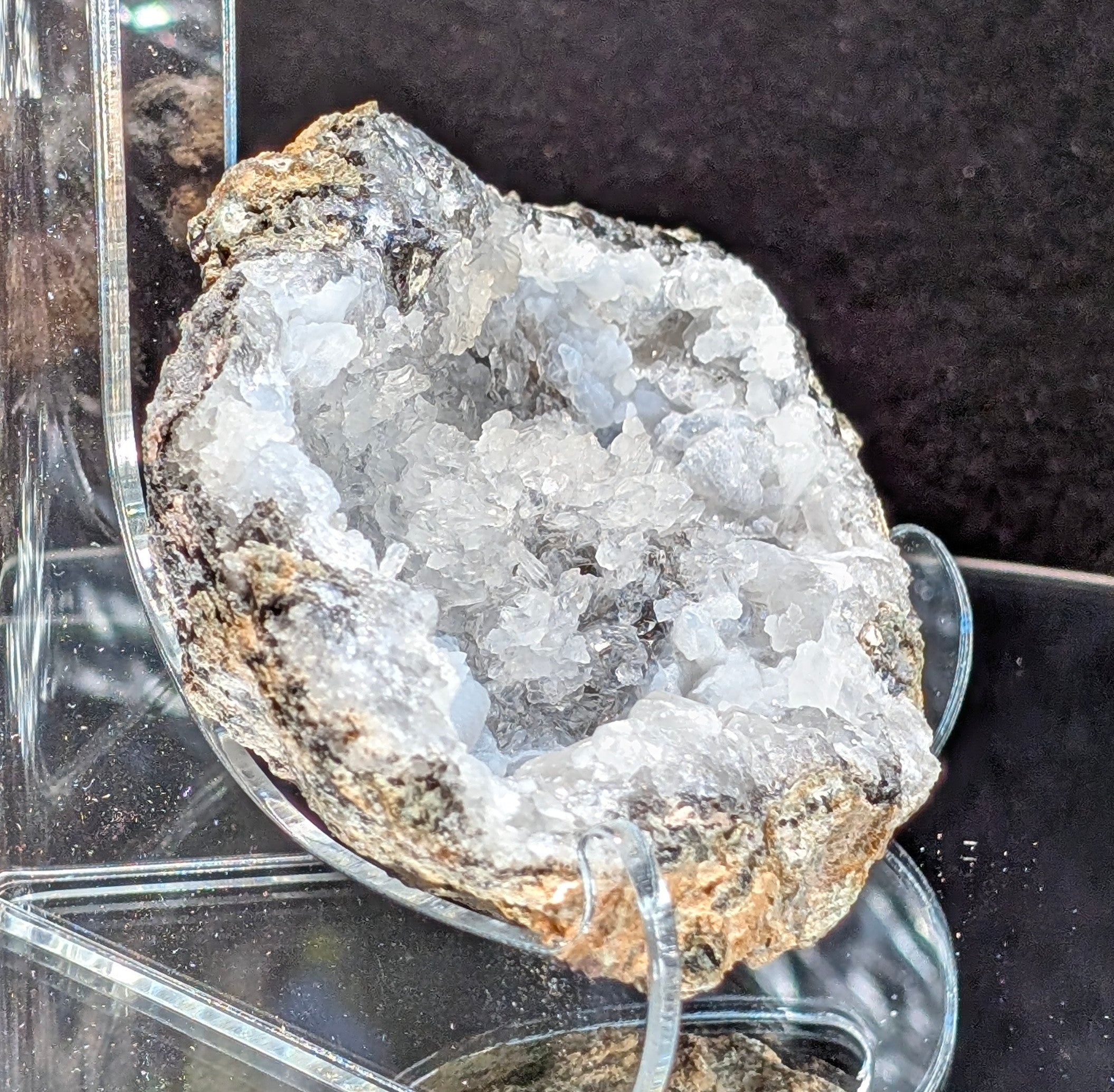 Fluorescent Trancas Geode with Helicites and Chalcedony F