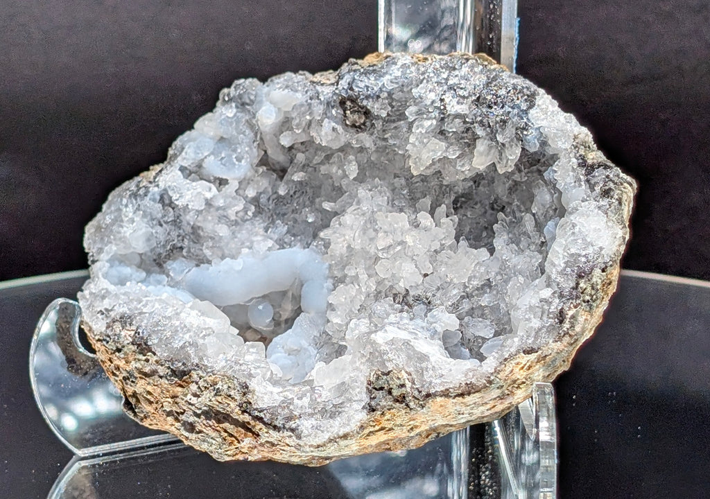 Fluorescent Trancas Geode with Helicites and Chalcedony F